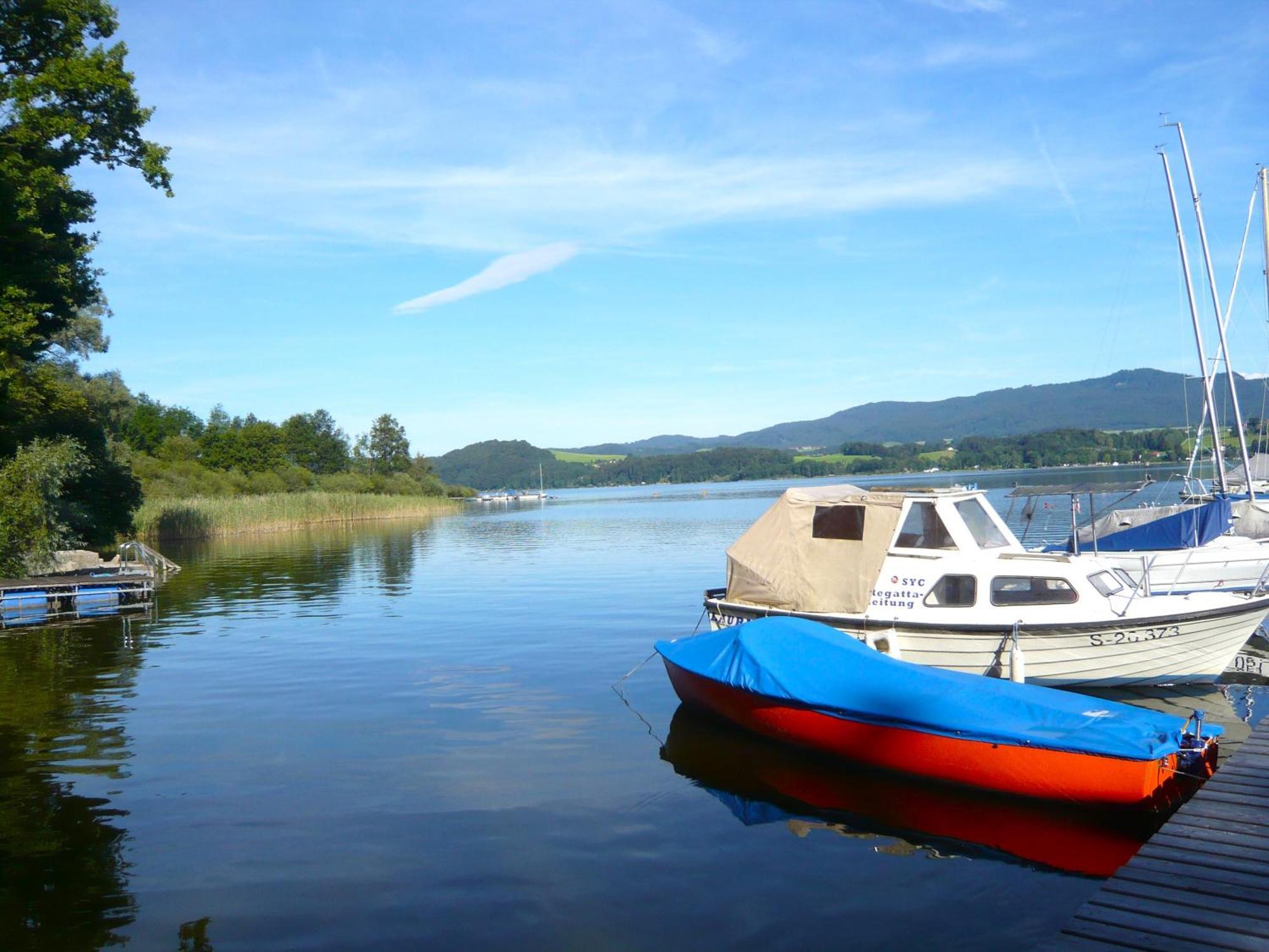 Haus Am Weinberg Lejlighed Seekirchen am Wallersee Eksteriør billede